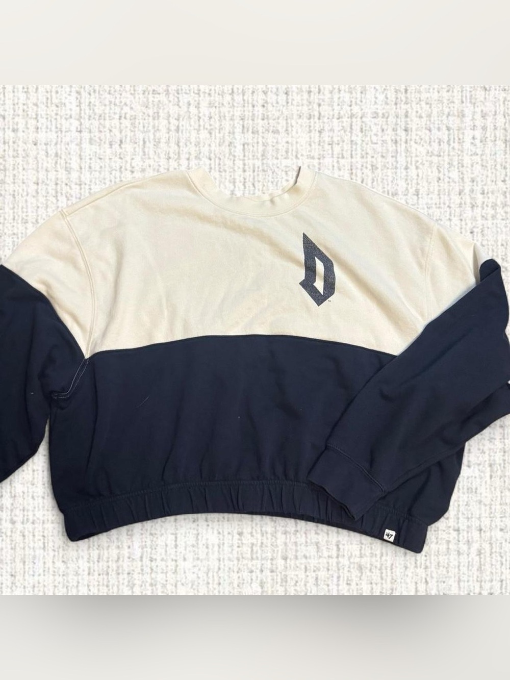 47 Brand navy and off-white color block  Duquesne sweatshirt — Women’s XL